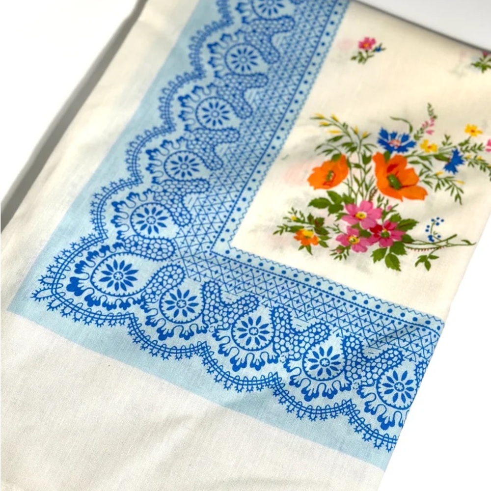 Vintage Pilowcase Floral, Geomteric, Lace, 70s, Cotton